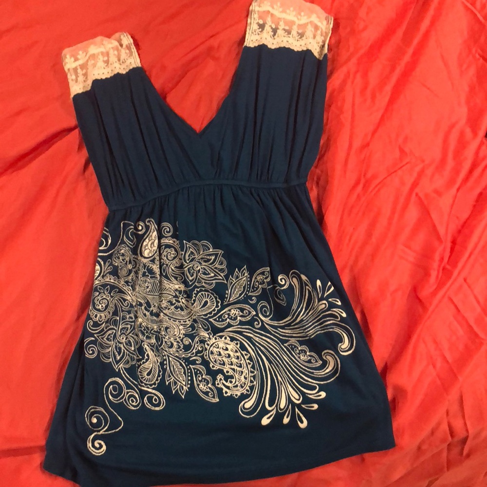 Turquoise tank